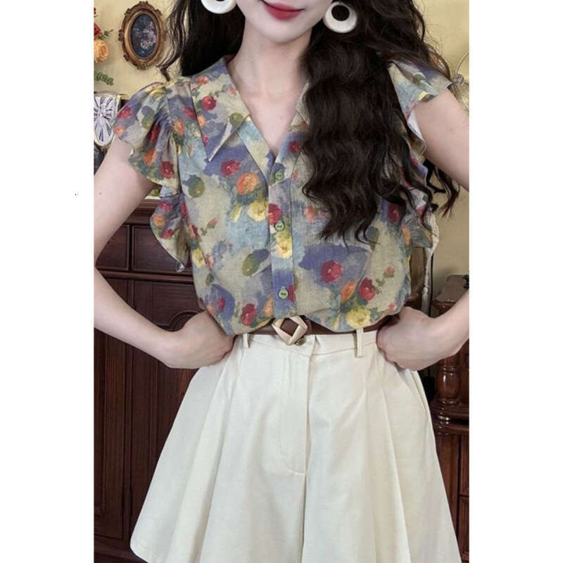 Retro Hong Kong Style Oil Painting Floral V Neck Short Sleeve Top Elegant Flare Sleeve Summer Chic Blouse For Women MAKOUFEI
