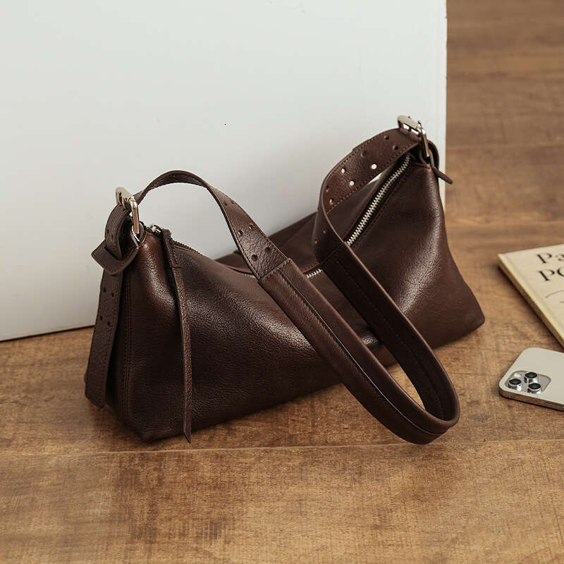 Vintage Genuine Leather Pillow Bag Large Capacity Single Shoulder Underarm Hobo Bag Elegant Texture Soft Leather Handbag For Daily Commute SENYY
