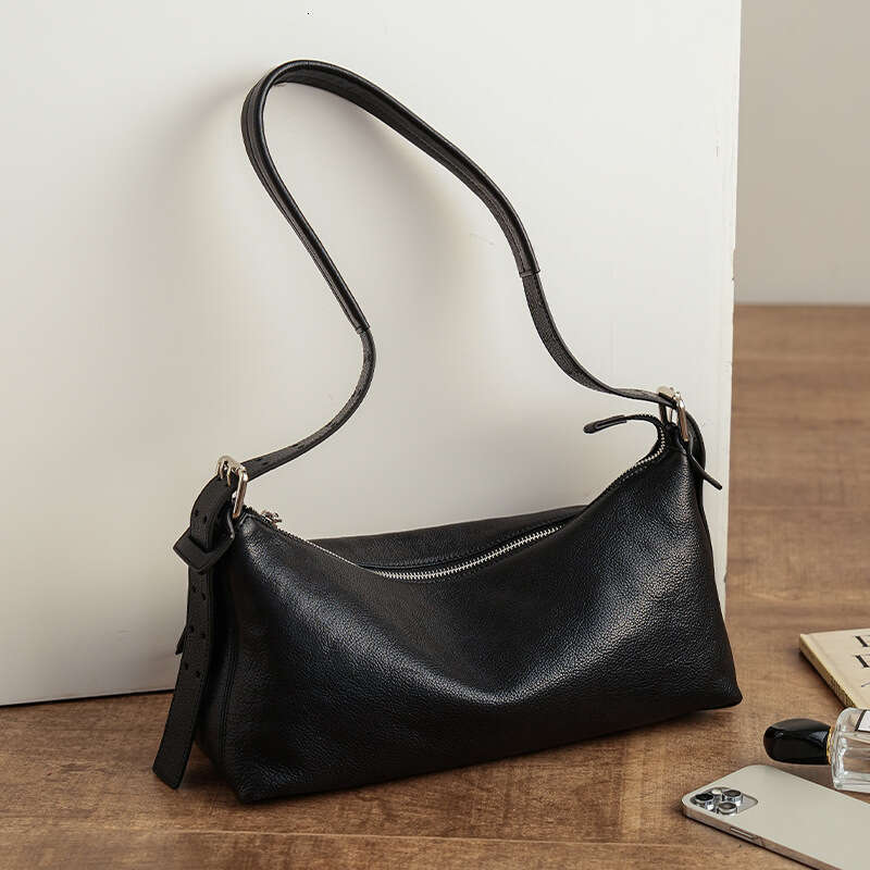 Vintage Genuine Leather Pillow Bag Large Capacity Single Shoulder Underarm Hobo Bag Elegant Texture Soft Leather Handbag For Daily Commute SENYY