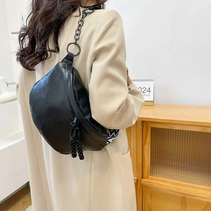 Soft Leather Waist Bag For Women Chain Fanny Pack High quality Shoulder Belt Purse Bags Fashion Designer Crossbody Chest BagsT260528