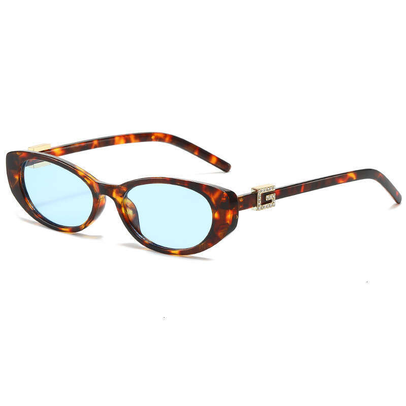 Retro Cat Eye Sunglasses With G Logo Rhinestone Detail UV400 for Women Daily Wear