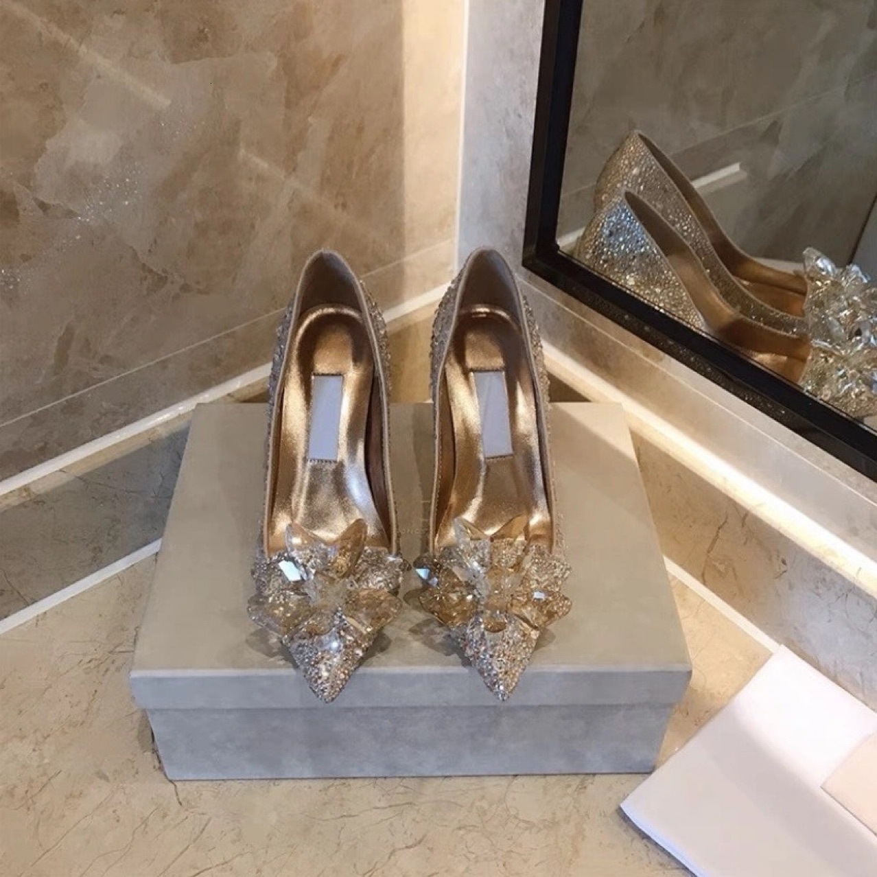 Designer shoe New Style French Bride Main Dress Princess Crystal Women Wedding Rhinestone High Heels Single Shoes