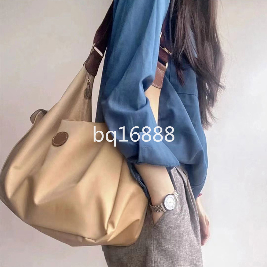 Shoulder Bags for Women Luxury Handbags Designer Women Messegner Hobo Armpit Bag Female Casual Tote Postman Underarm Bag 606-2
