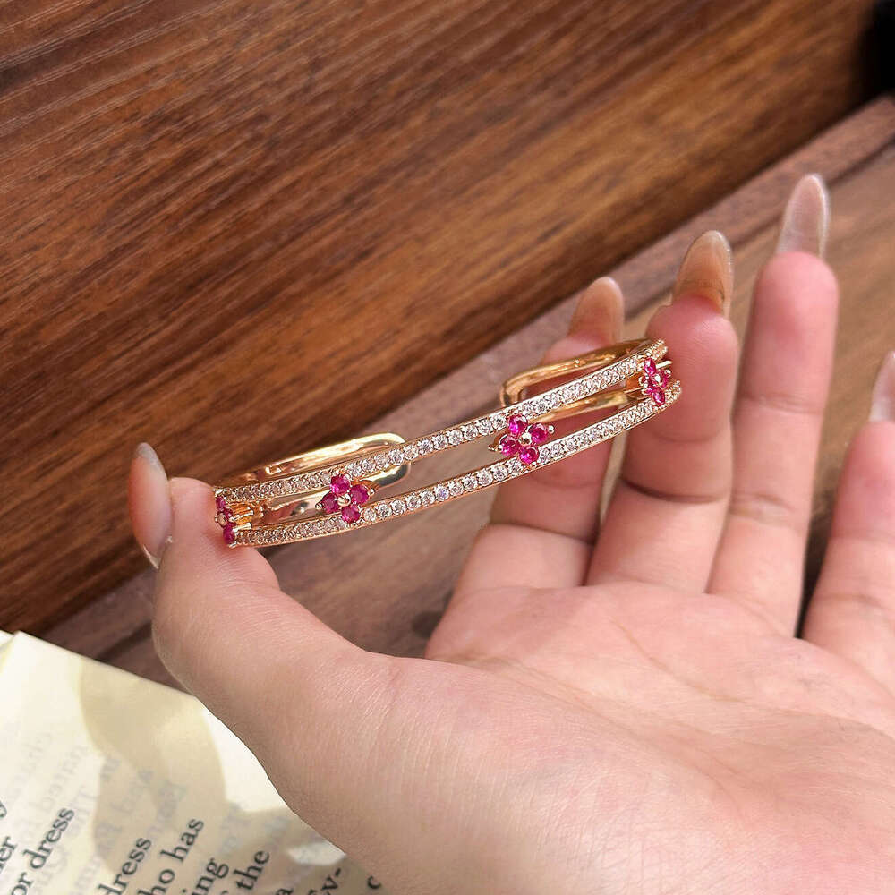 High-End Color Kaleidoscope Four-Leaf Clover Bracelet Design Hollow Out Double Layer Full Diamond Flower Bangle Elegant OL Fashion Luxury Jewelry For  - view 6