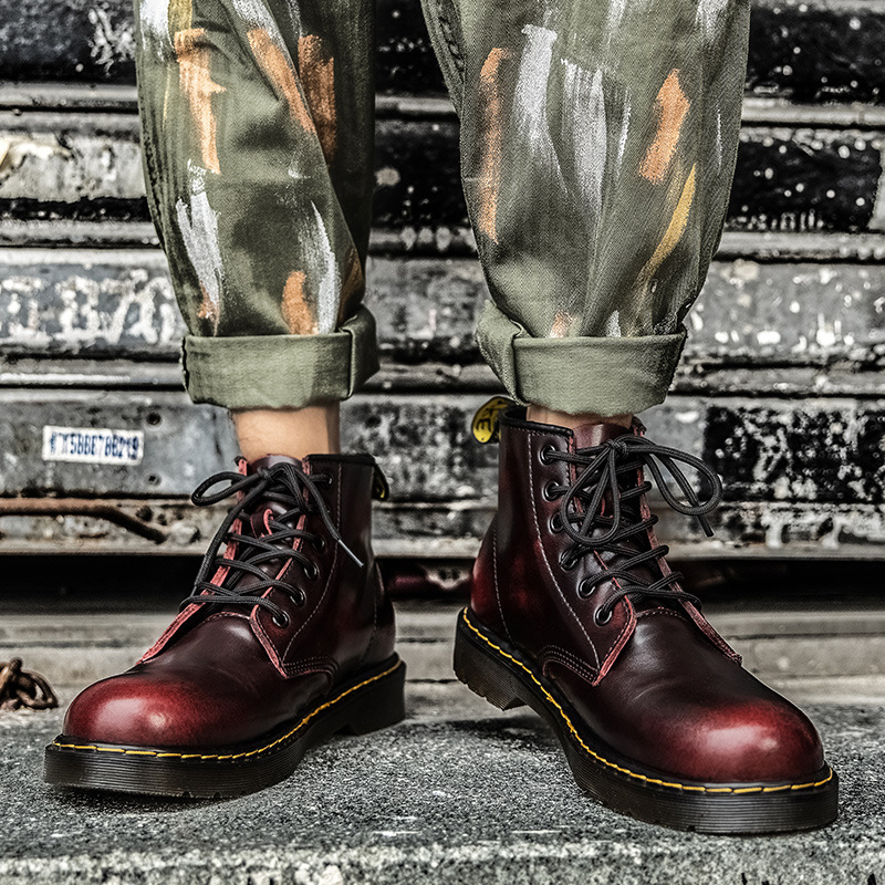 Designer shoe Plus Size Martin Autumn Winter Couple High-Top Trendy Shoes British Style Black Leather Men's Mid-Top Work Boots