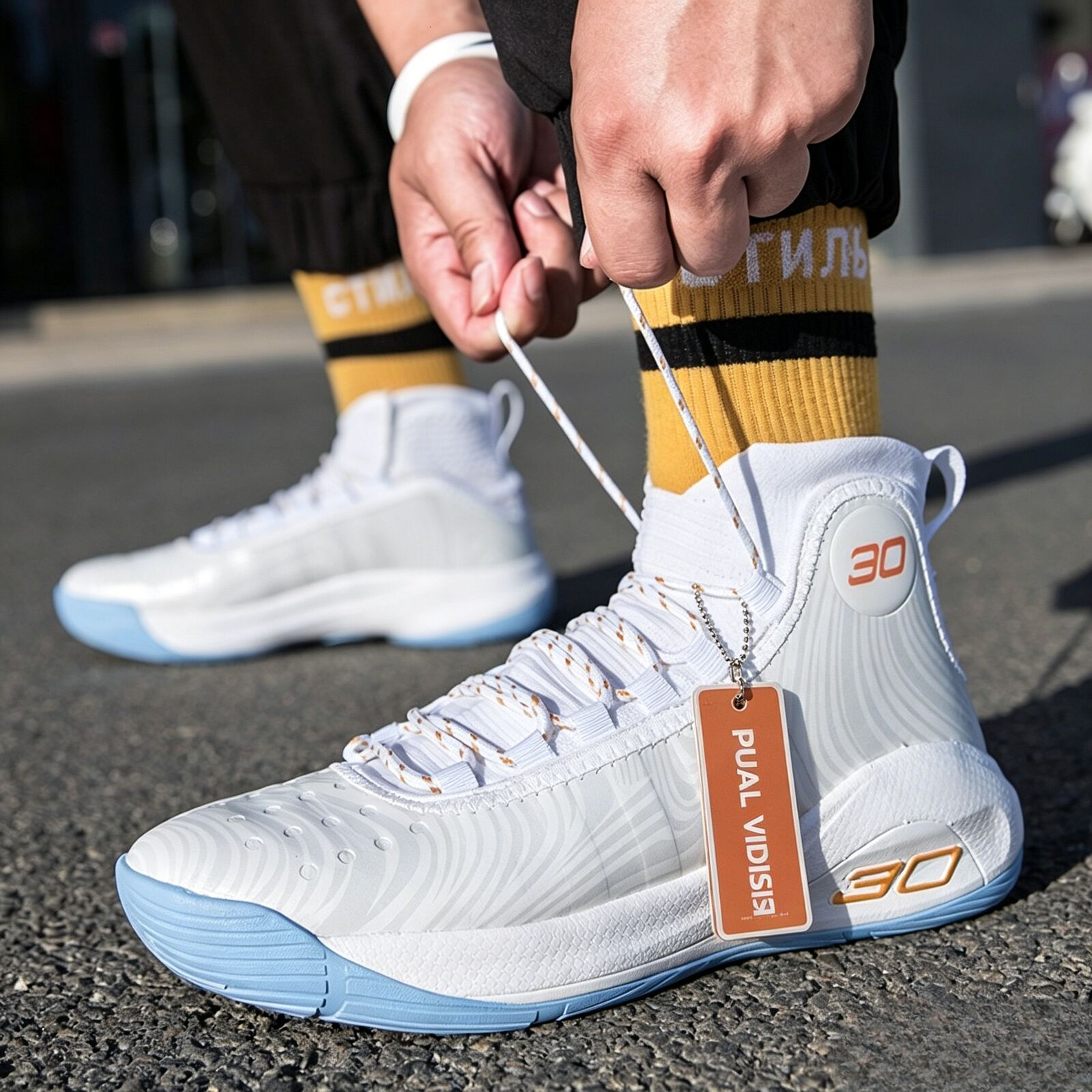 Designer shoe Basketball for Men Spring and Summer Youth Couple Student Sports Competition Training Boys Fashion Trendy Shoes