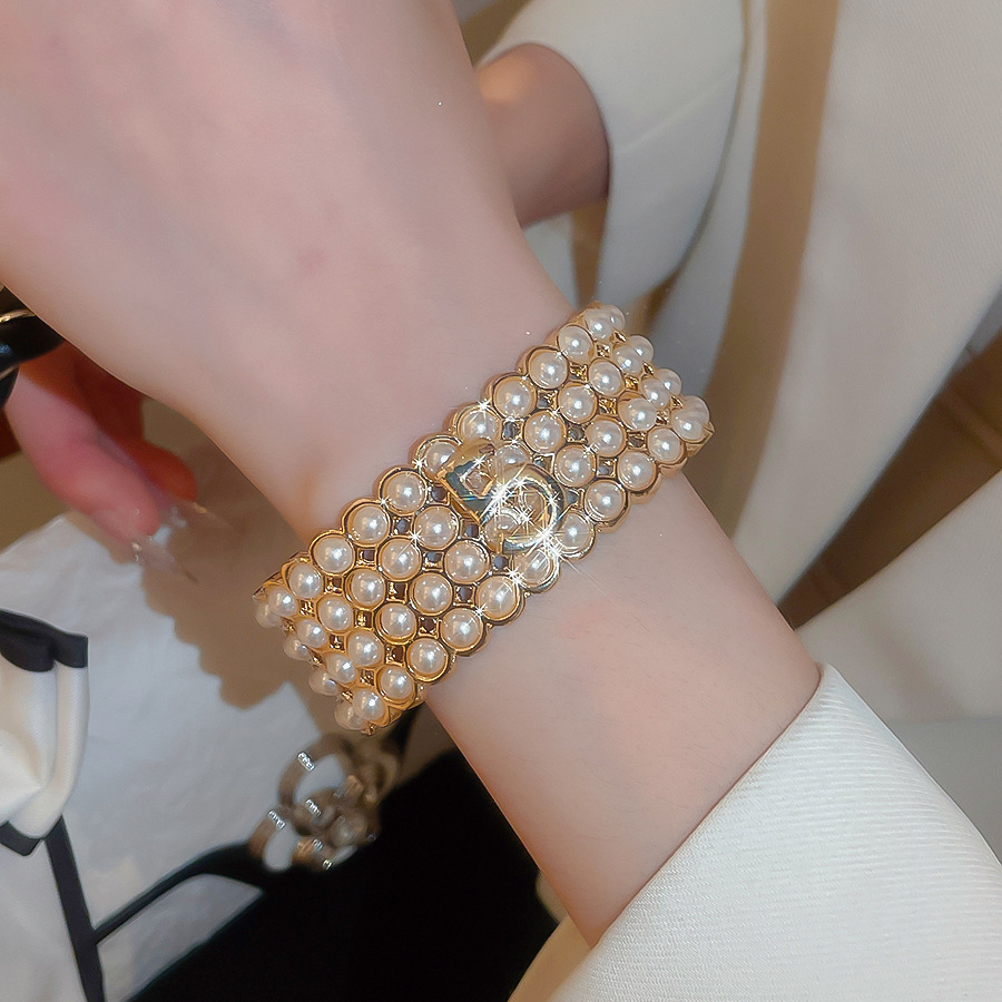 Multi-layered Numbered Pearl Open Bracelet, French Vintage Style, Light Luxury, High-end Feel, Women's Jewelry - view 6