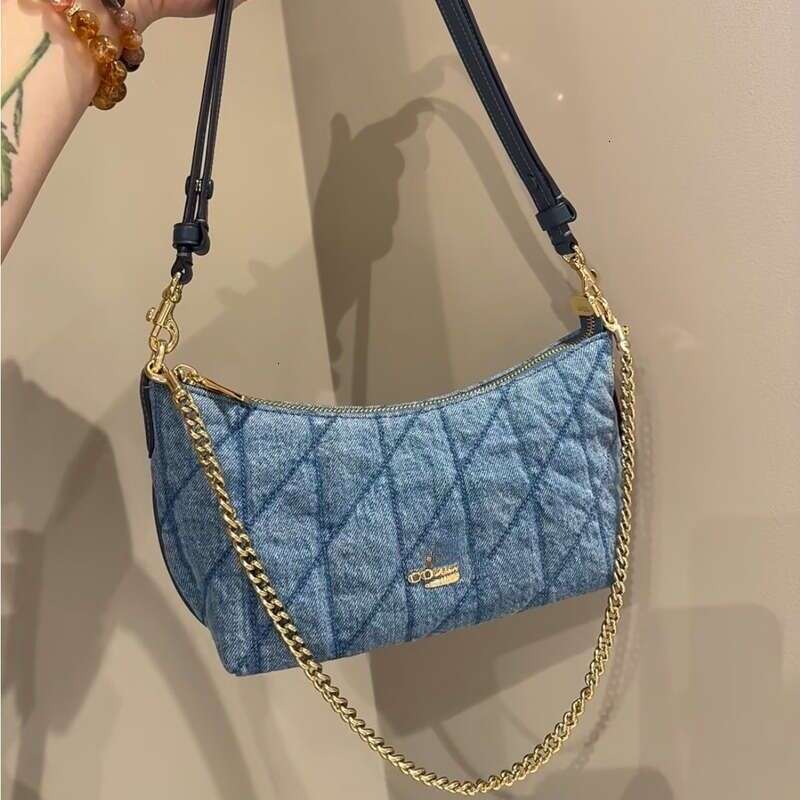 Coach Designer Bags 2026 Trends Coachbaggs Caitlin 24 Genuine Leather Chain Shoulder Bag Dumpling Womens Handbag Crossbody Kids Purses 5A