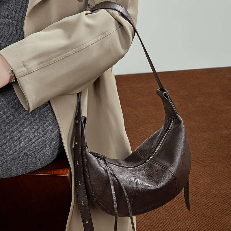 Top Layer Cowhide Horn Dumpling Bag Solid Color Soft Leather Niche Style Women Single Shoulder Crossbody Commuter Bag SENYY
