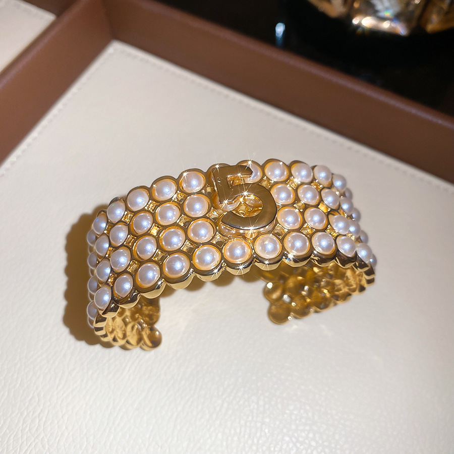 Multi-layered Numbered Pearl Open Bracelet, French Vintage Style, Light Luxury, High-end Feel, Women's Jewelry - view 8