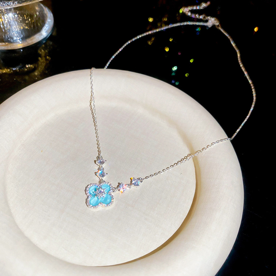 Zircon flower pendant necklace earrings, niche exquisite and elegant collarbone chain, light luxury high-end jewelry set - view 7