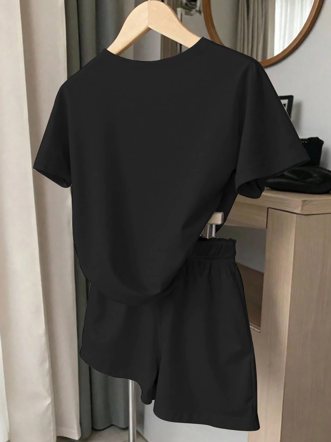 Womens Casual Outfit a Must-Have for Trendy Looks Summer Light Luxury Elegant Style Camellia Line Print T-Shirt and Shorts Two-Piece Set 260529 - view 6