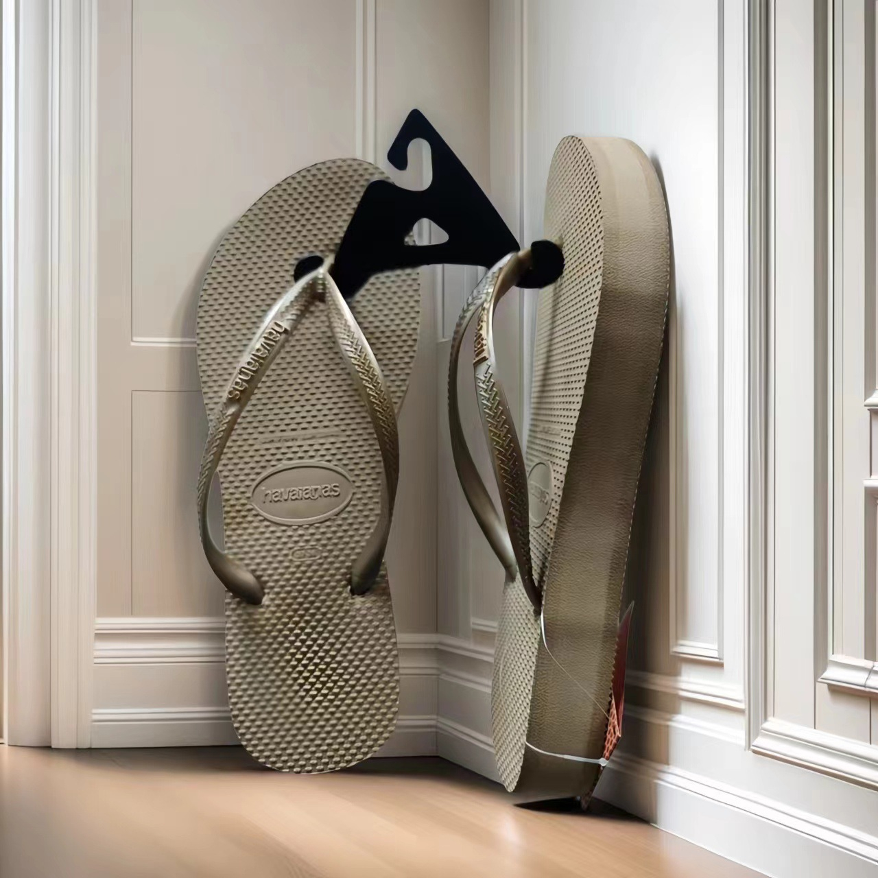 Slippers Sandals Women Beach Thong Slipper Summer Outdoor Beach Flip Flops Casual Comfort Sandal