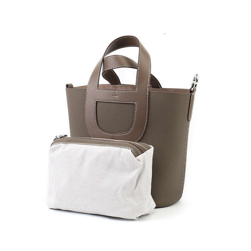 New Top Grade Cowhide Pig Nose Bucket Bag, Genuine Leather Togo Basket Handbag, Multifunctional Shoulder Crossbody Bag for Women Daily Wear SENYY