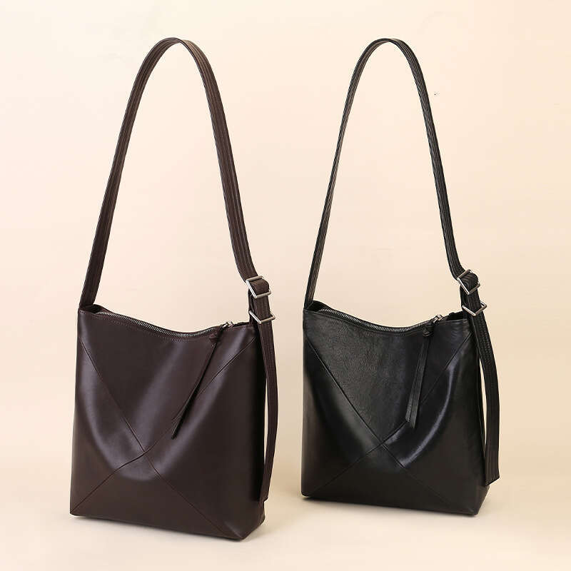 Simple Stylish Genuine Leather Bucket Bag, Lightweight Large Capacity Women Crossbody Shoulder Tote Bag, Ideal for Daily Use Work Commute SENYY