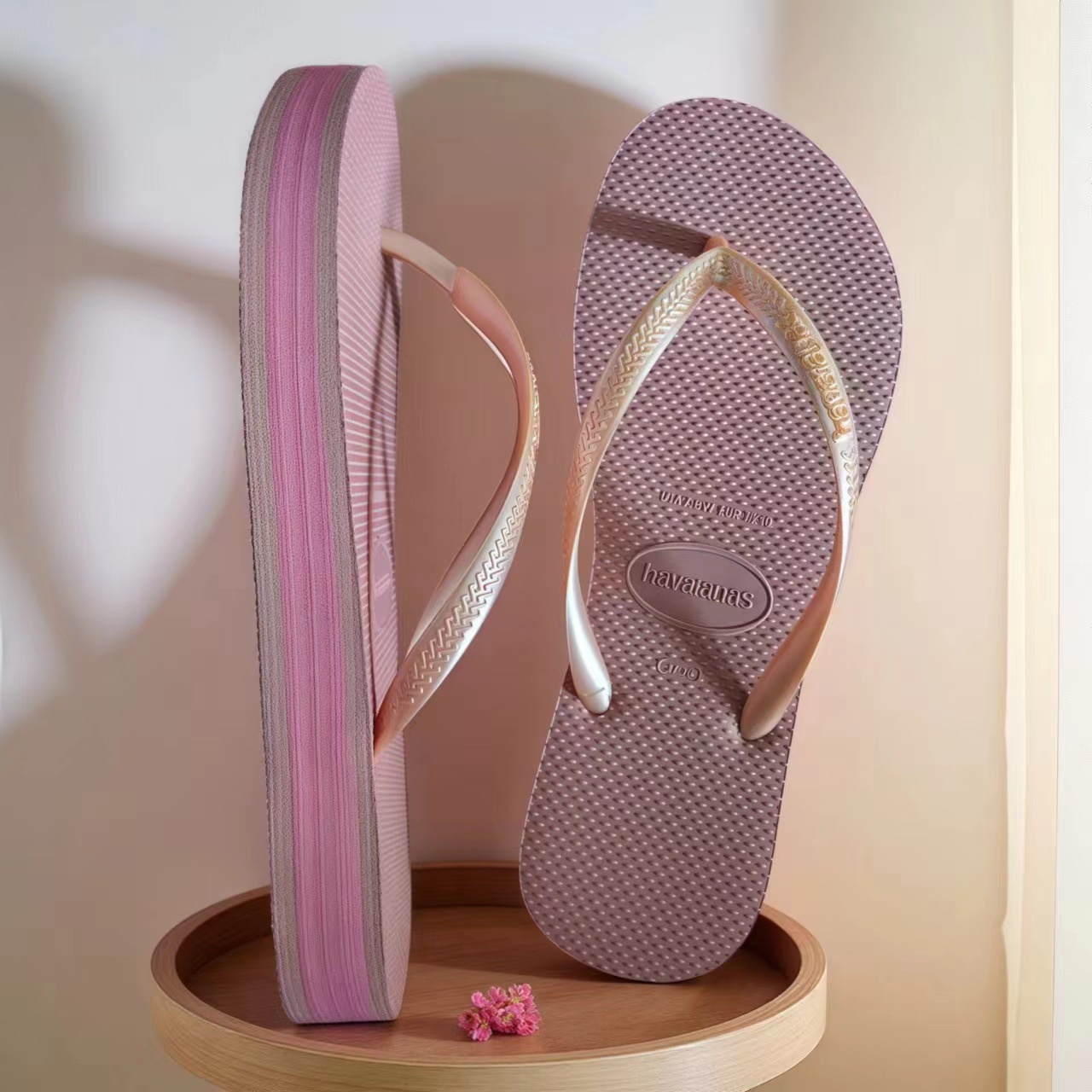 Slippers Sandals Women Beach Thong Slipper Summer Outdoor Beach Flip Flops Casual Comfort Sandal