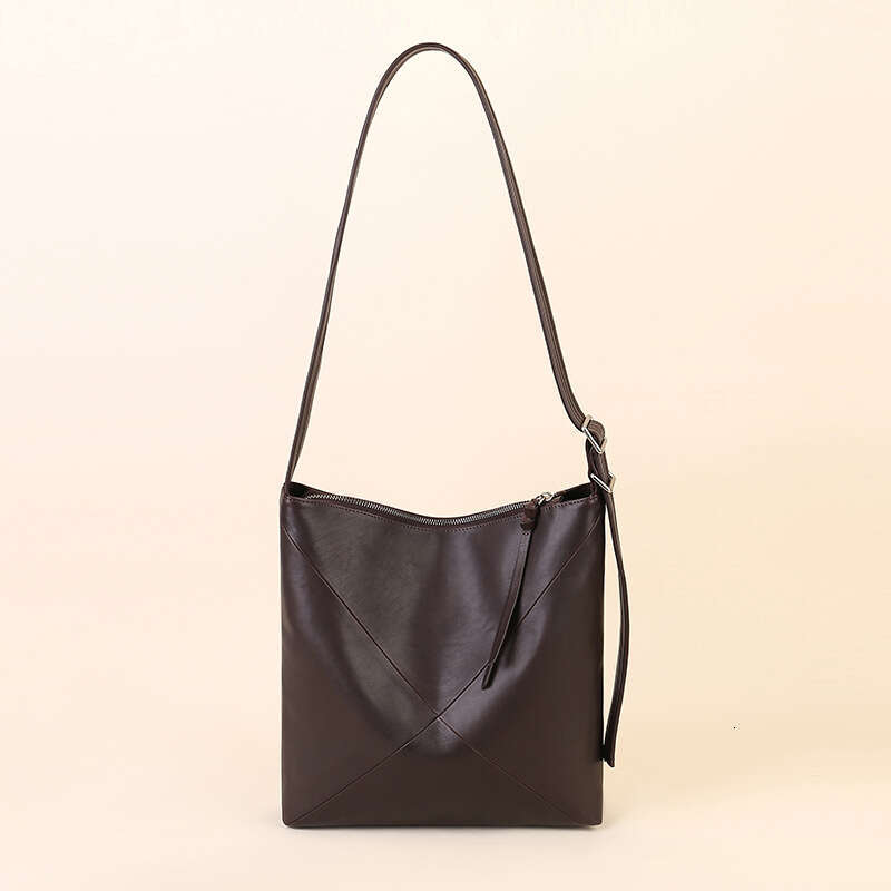 Simple Stylish Genuine Leather Bucket Bag, Lightweight Large Capacity Women Crossbody Shoulder Tote Bag, Ideal for Daily Use Work Commute SENYY