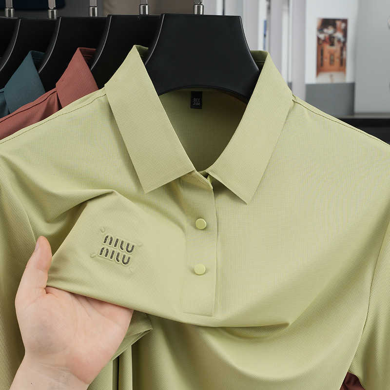 2026 Summer New Ice Silk Designer Short Sleeved Mens Seamless Nylon Cooling And Business High-end Mens Polo Shirt88