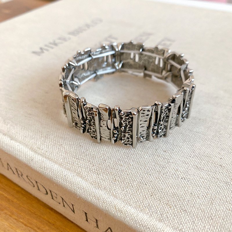 European and American cross-border vintage metal irregular patchwork retro ethnic style bracelet, niche high-end women's jewelry - view 7