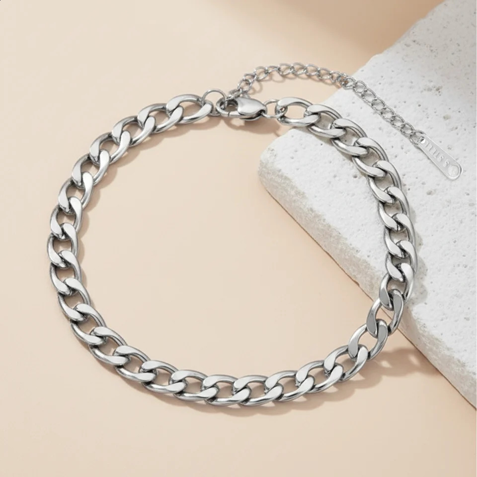 DOTIFI Stainless Steel Minimalist Chain Ankle Bracelet For Women Cuban Chain Fashionable And Unique Versatile Ankle Jewellery 260528 - view 3