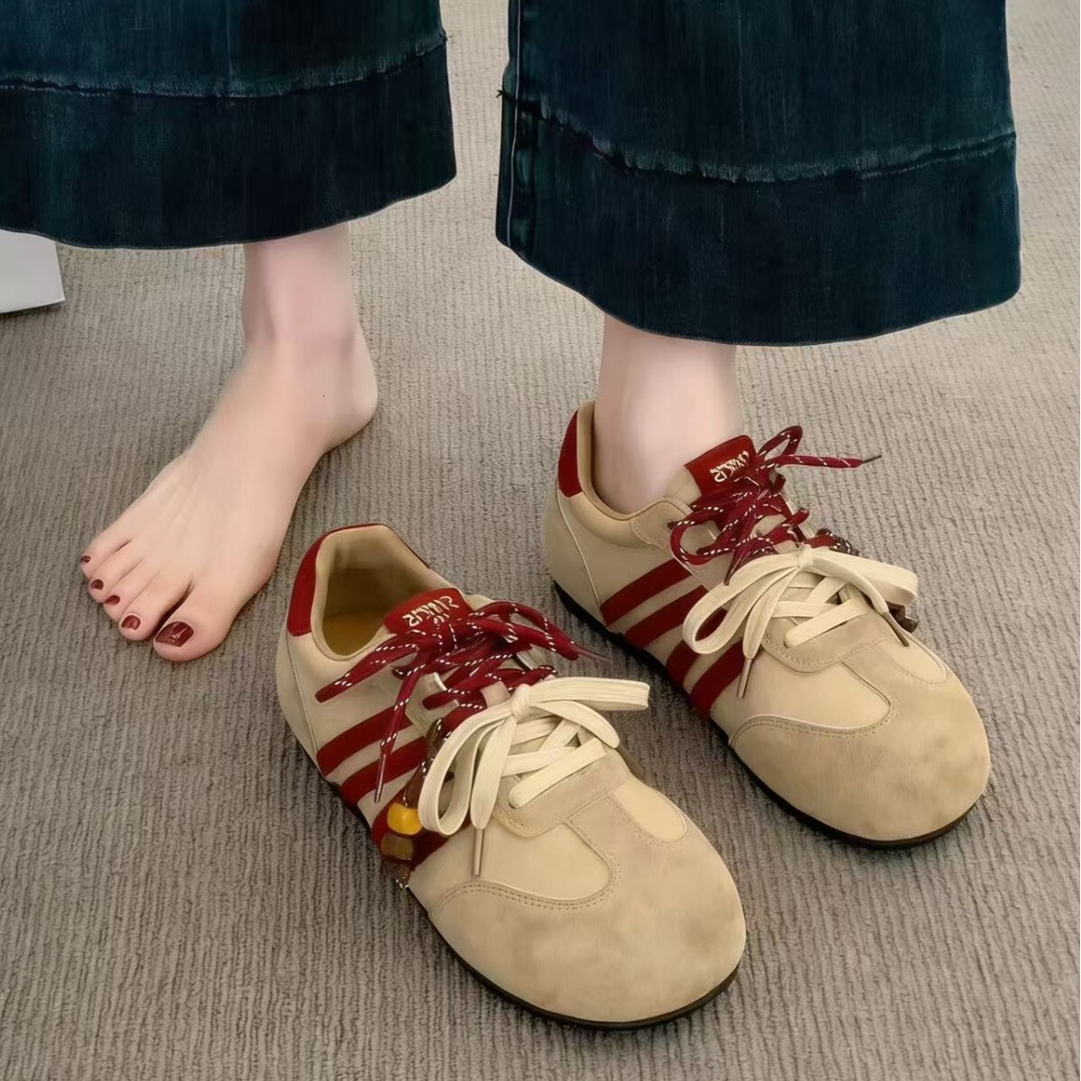 Retro Stripe Suede Flat Sneakers Women Double Lace Up Bead Pendant Soft Sole Casual Walking Trainer Shoes - view 3