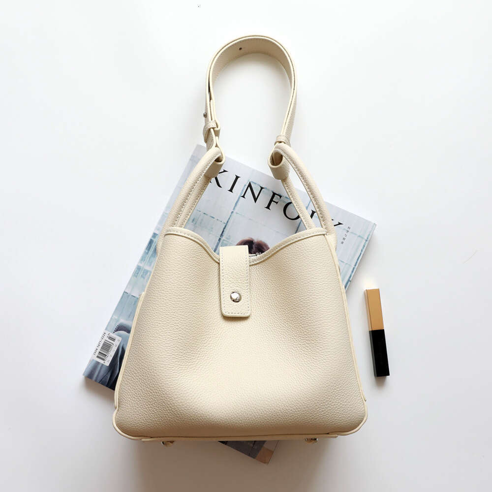 Top layer lychee grain genuine leather sugar cube bucket bag fashionable women shoulder crossbody underarm bag large capacity commuter versatile handb