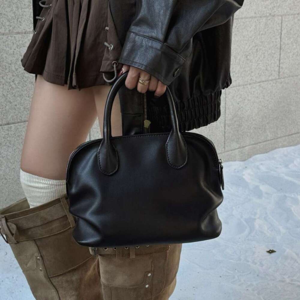 Niche design retro cowhide fashion shell handbag versatile new style genuine leather large capacity shoulder and handbag SENYY
