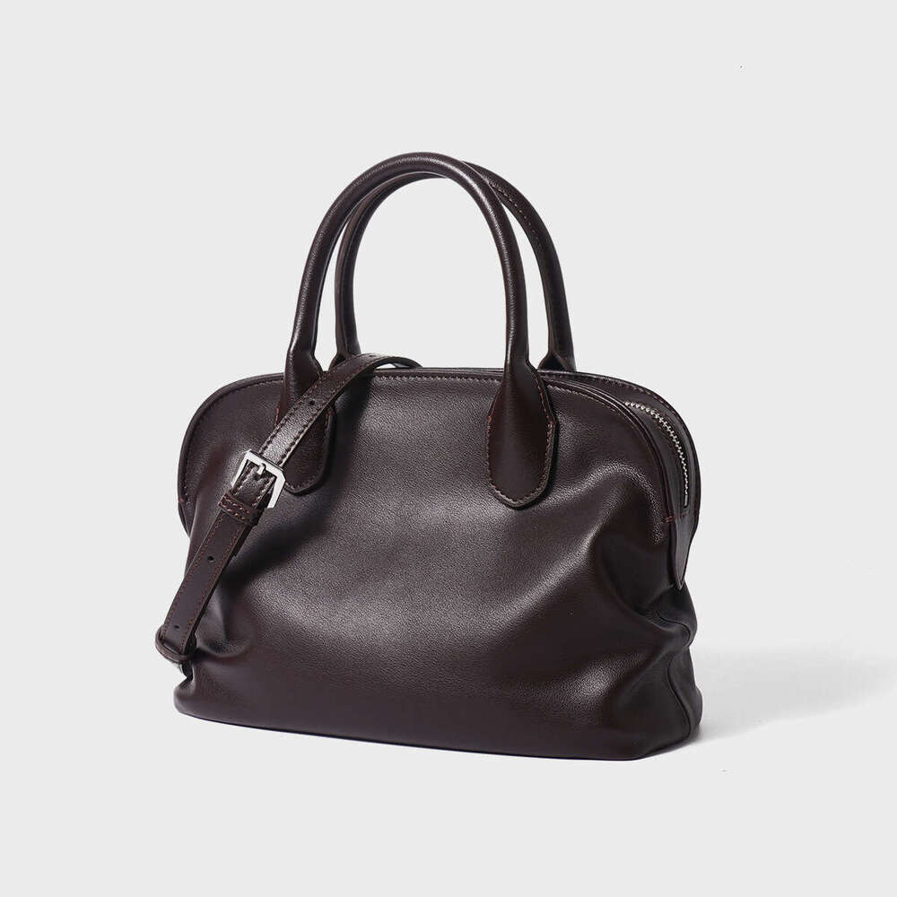 Niche design retro cowhide fashion shell handbag versatile new style genuine leather large capacity shoulder and handbag SENYY