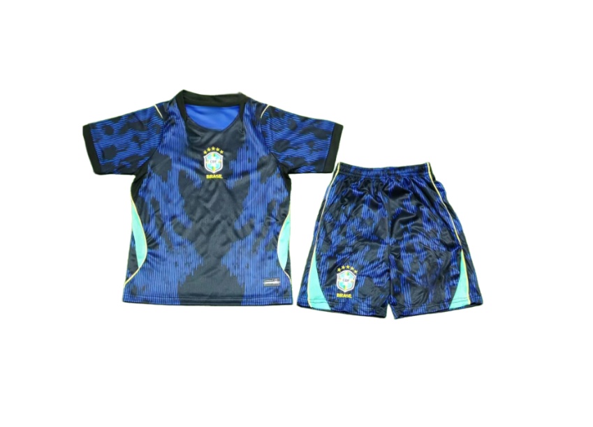 Kids Brazil style 2026 World Cup Home away Soccer Jersey Set .Custom Name Number 7 9 10 11 Quick Dry Football kit Youth Training Uniform
