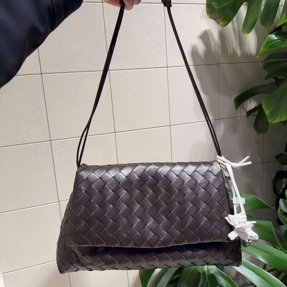 Flap shoulder bag genuine leather small square bag vintage handmade woven handbag fashionable crossbody daily bag SENYY