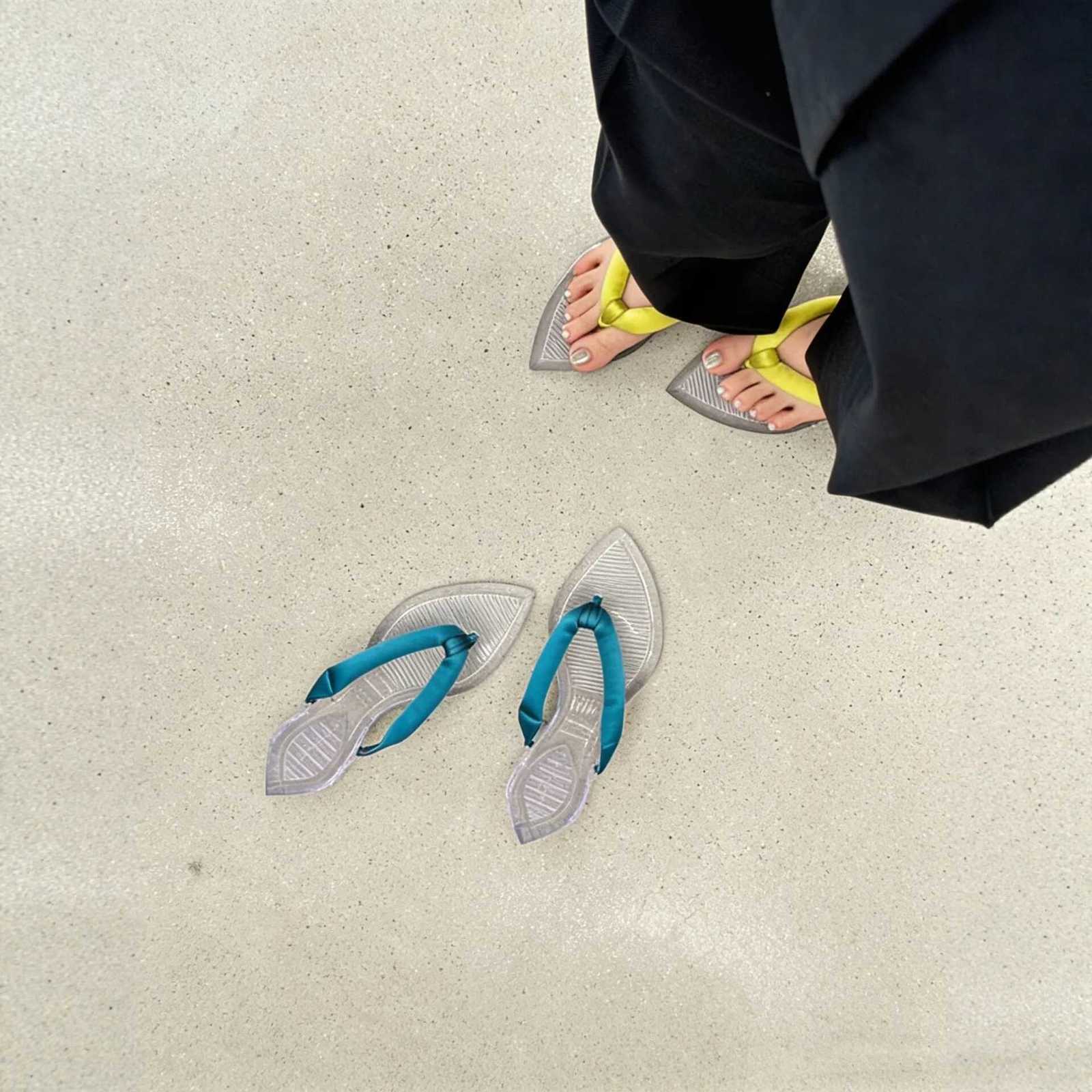 Summer Ladies 2 cm Heels Sandals Fashion Beach Shoes Trendy College Girls Jelly Shoes Transparent Pointed Flip Flops for Women X260701 - view 3