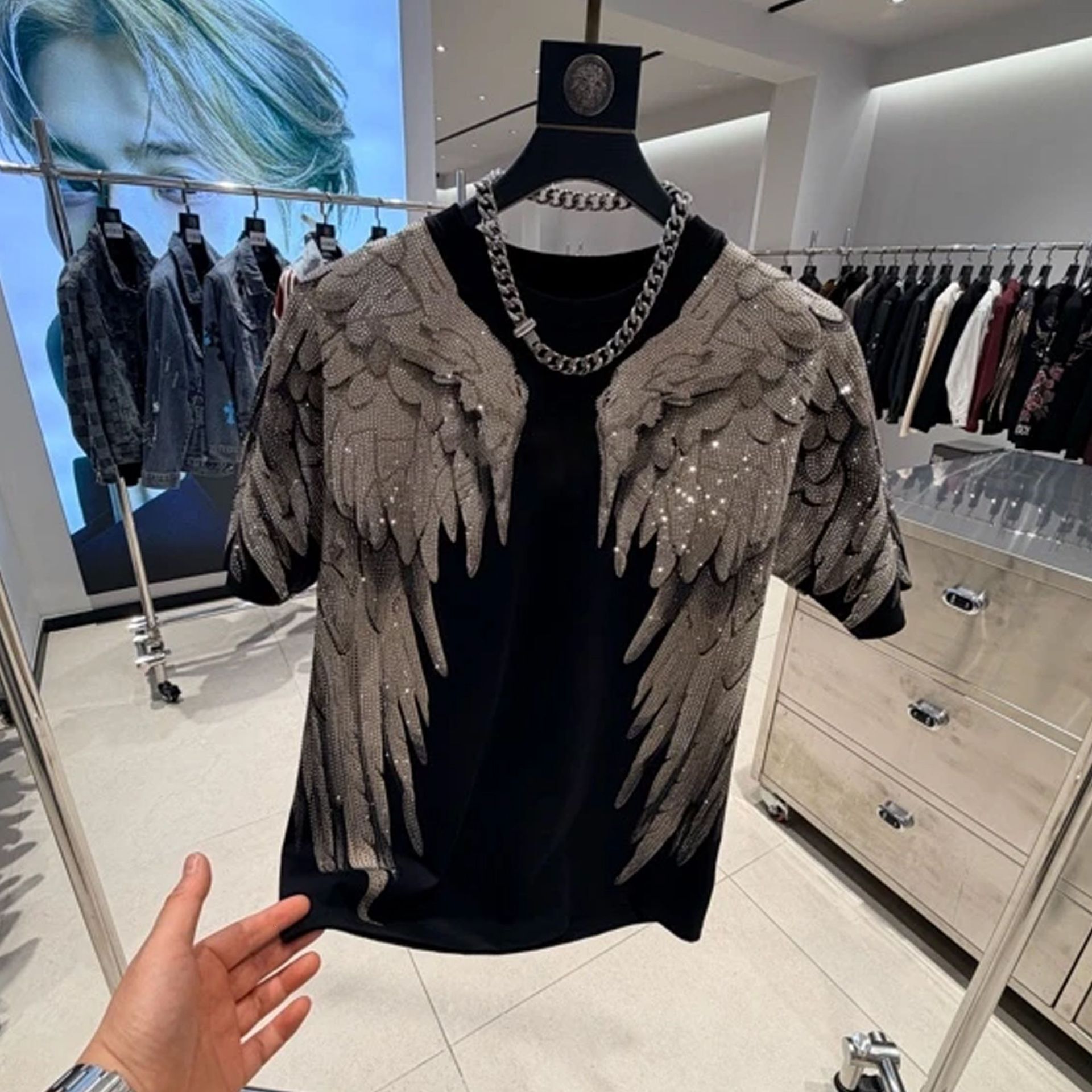 New 2026 Ins-Style Color-Blocking Heavy-Duty Rhinestone Men's Fashion Shiny Loose Casual Versatile Short-Sleeve T-Shirt - view 3