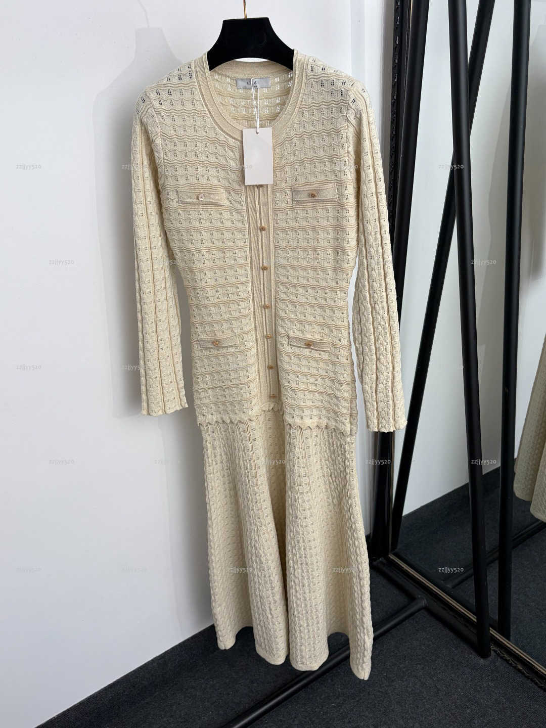Brand women dress Summer lady dresses women designer clothes knitted long sleeved dress with fishtail skirt A1159X01N095