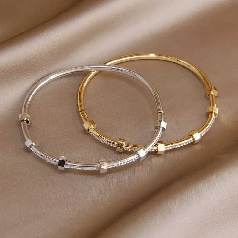316L Stainless Steel 18K PVD Plated Open Bracelets for Women Fashion Brand Jewelry Delicate Full Crystal Golden BanglesT260703 - view 4