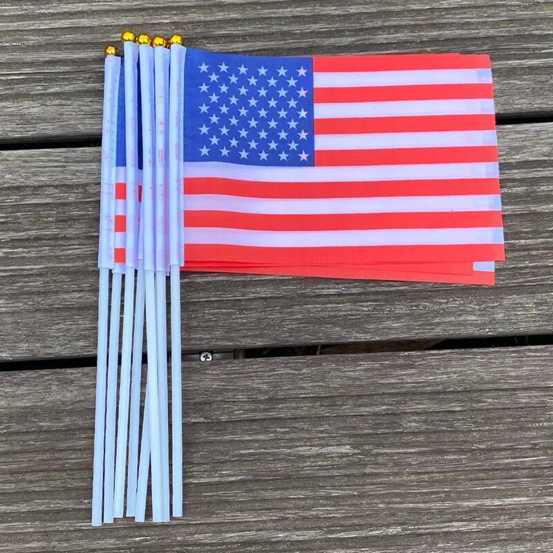 Xvggdg 50Pcs American Hand Wave Flags 14*21Cm USA National Flags Celebration Parade Banner - view 3