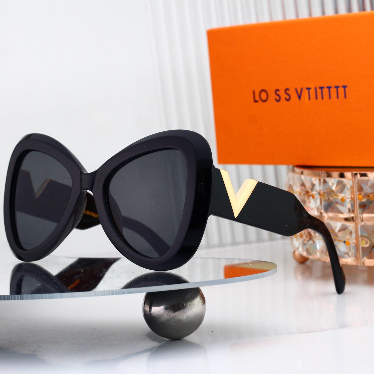 Designer Sunglasses V Glasses Protection Glasses Black Transparent Tortoise Clear Frame butterfly shape Luxury Sunglasses Daily Beach Outdoor UV400