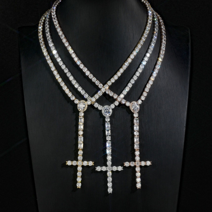 cross pendant necklace moissanite pendant necklaces women 5mm VVS D Diamond fine hip hop jewelry 925 silver iced out oval cut diamond tennis chain necklace luxury