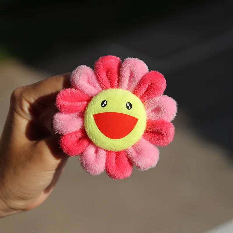 Simple Fashion Smile Sun Flower Car Plush Key Chain Brooch Pin Sunflower Keychain Bag Pendant Mobile Phone Strap Keyring J2600703 - view 6