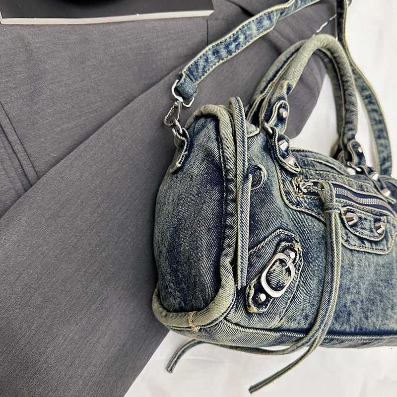 Streetwear Blue Denim Bags For Women Luxury Designer Handbag Zipper Pockets Purse 2025 New Fashion Y2K Shoulder Bags X260706 - view 5