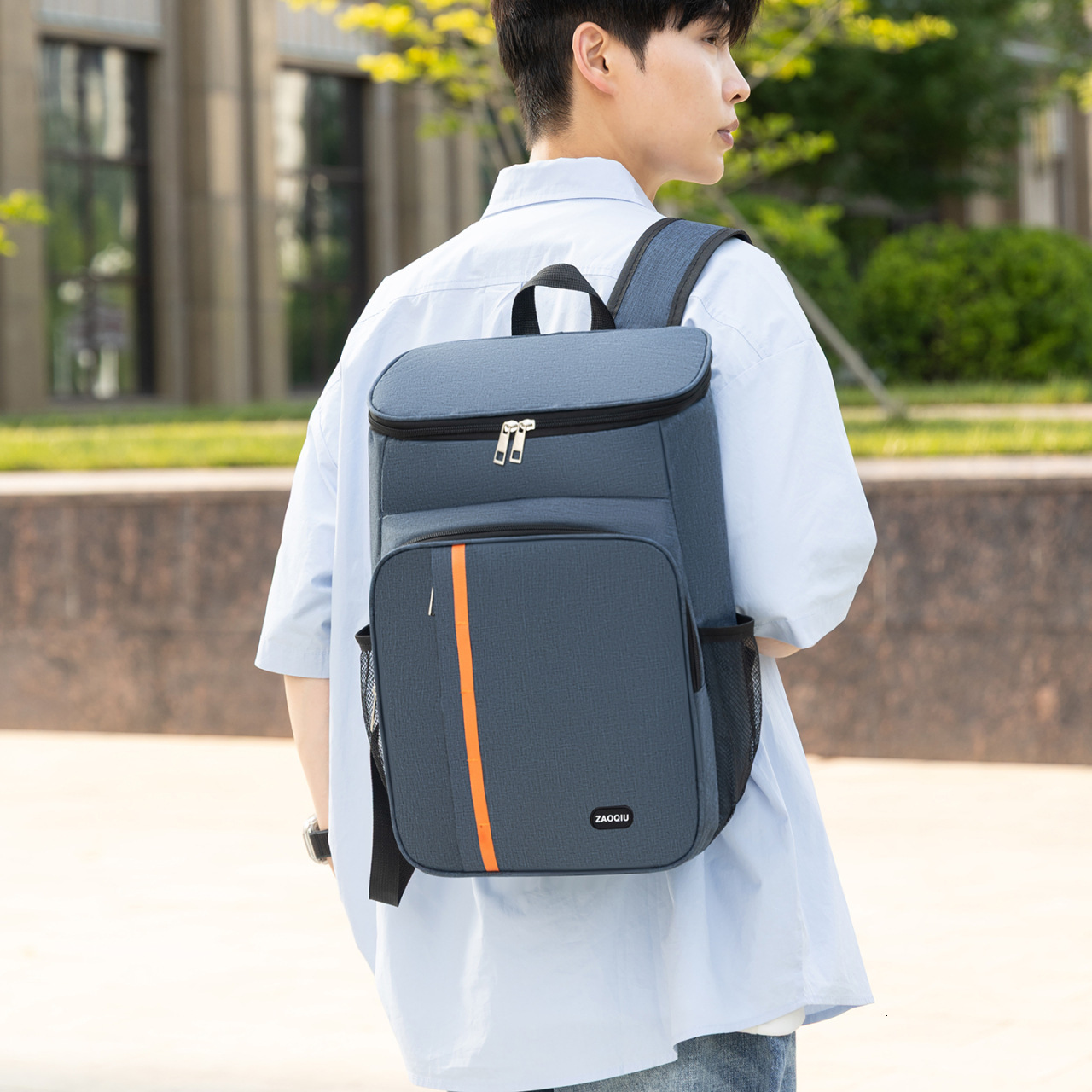 New Business Elite Multi functional Men s Daily Commuting Backpack Fashion Large Capacity Travel Bag and Insulated Cold proof Leak proof High end Back