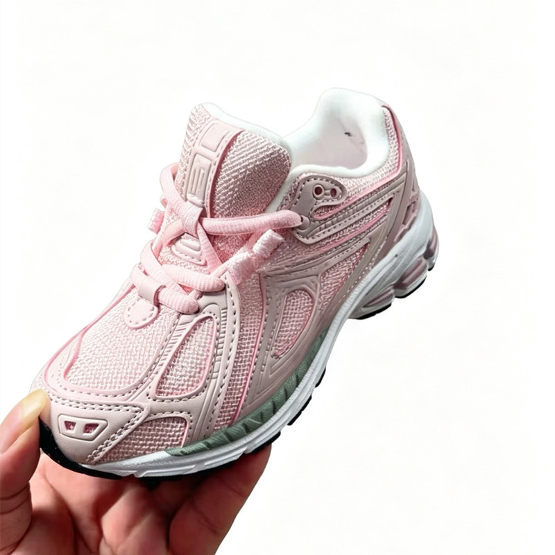 Neon Nights Kids Running Tennis Shoes Day Chrome Grade School big boys girls Lifestyle Sneaker Infant Trainers mesh design toggle fastening Silver Met - view 3