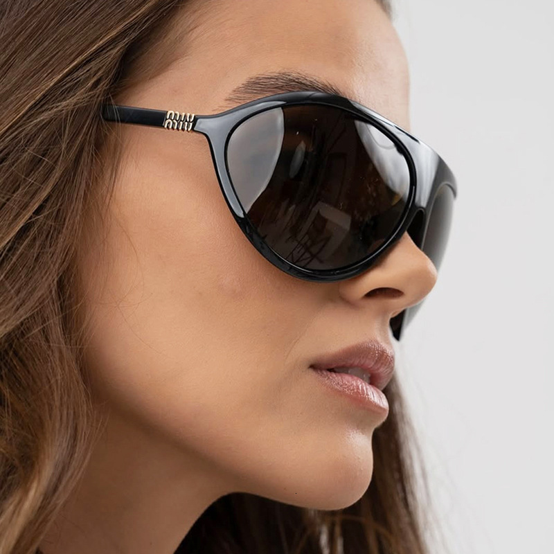 Glasses Oversized Frame Personality 2025 New Model Outdoor High-End Stylish Sunglasses - view 3