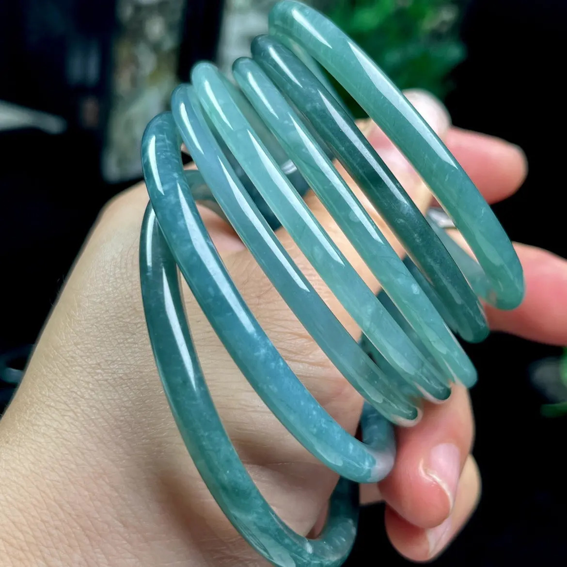 Jade bracelet natural A product blue water oil green Guatemalan jade bracelet 260702