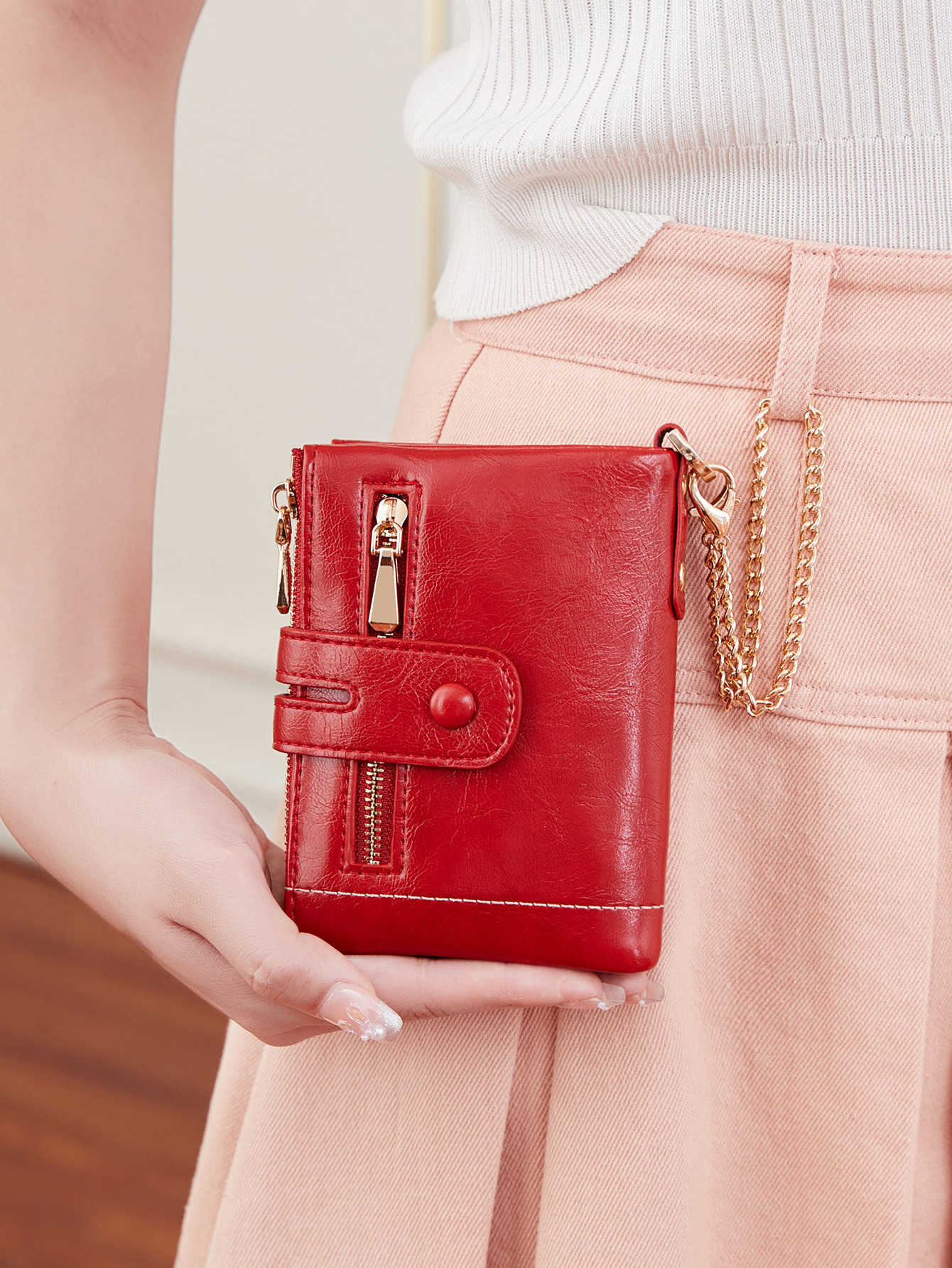 Womens Wallet High Quality New PU Leather Short Card Seat with Chain Large Capacity Three Layer Zero Wallet WomensWallet H260707