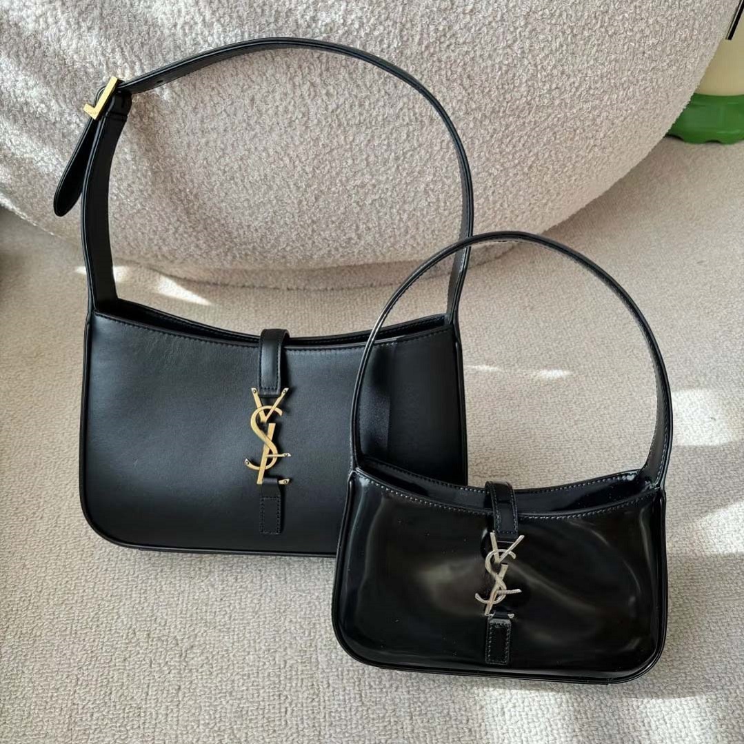 designer bag shoulder bag tote bag Designer Bags mini crossbody bag Women Classic bag Casual Handbag Chain Bag Halfmoon bag 002.