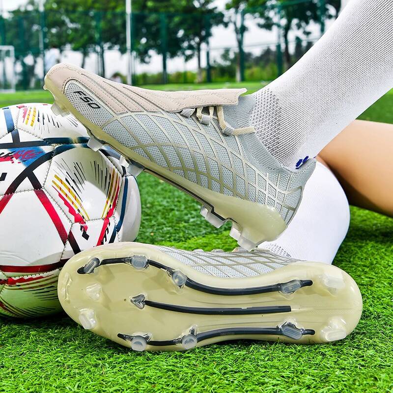 8552 High Quality Mens Shoes Training F50/FG Outdoor Sport Football Boots Adult Long Spikes Non Slip Match Soccer Cleats 26Y0707 - view 4