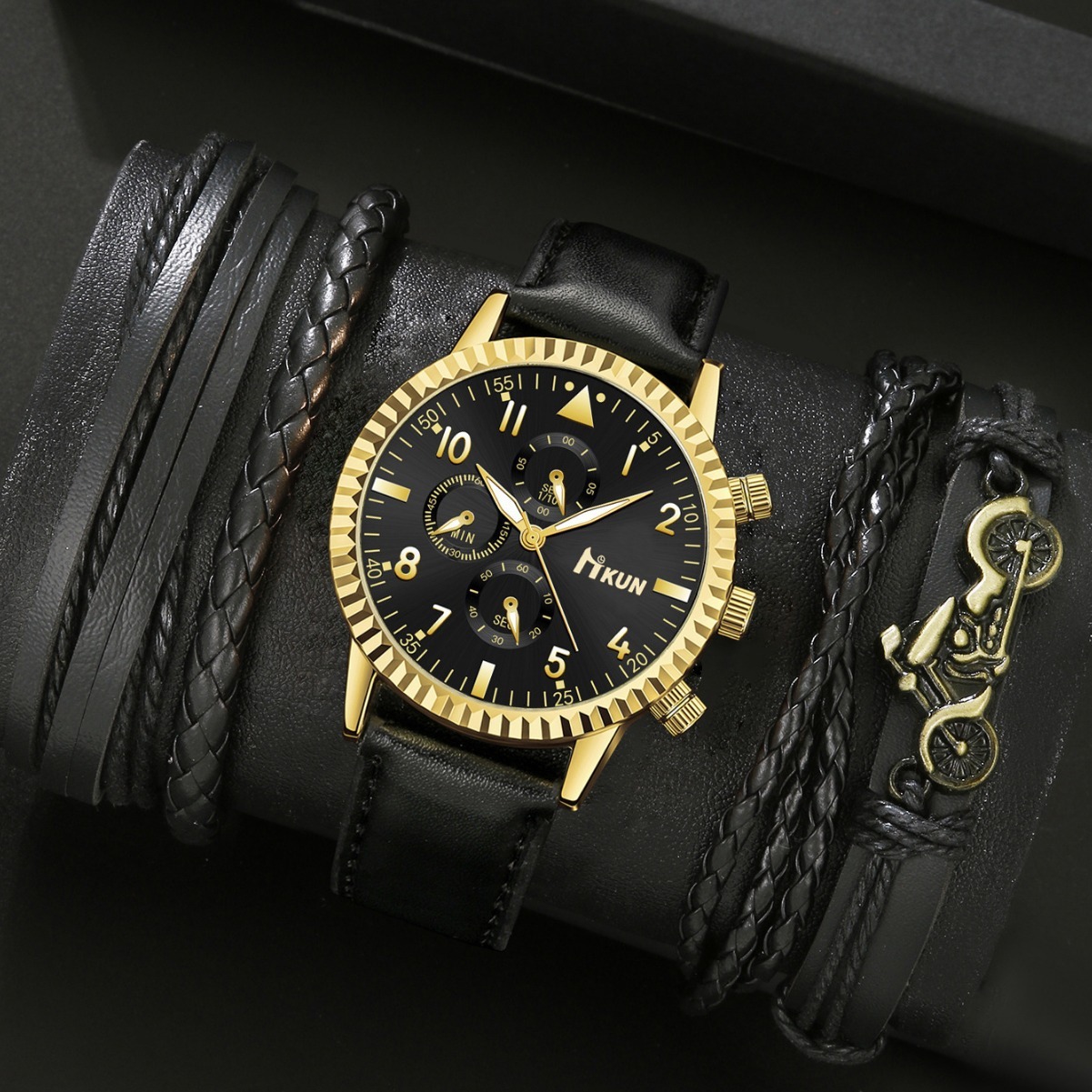 Men Wrist Watch Cross-Border Personalized Fake Three-Eye quartz Business Digital Scale Dial Fashion Men's Wristwatch With Beaded Alloy Bracelet S