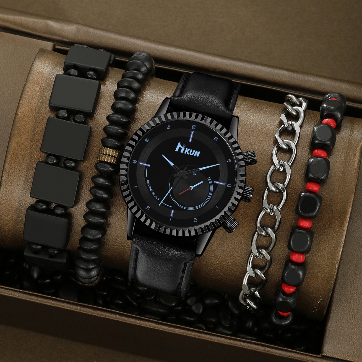 Men Wrist quartz Watch 2026 Creative Personalized Gear Dial Leather Strap Men's Quartz Wristwatch Korean Version Student Sports Beaded Bracelet S