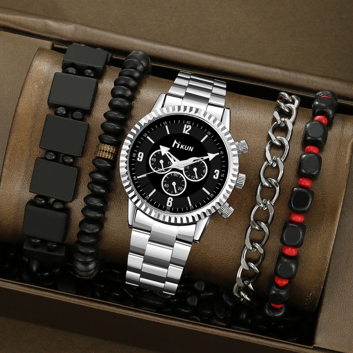 Men Wrist Watch Trendy Creative Sports-Style Personalized Fake Three-Eye Gear Dial quartz Student Steel Band And Beaded Bracelet Set, Available For Dr