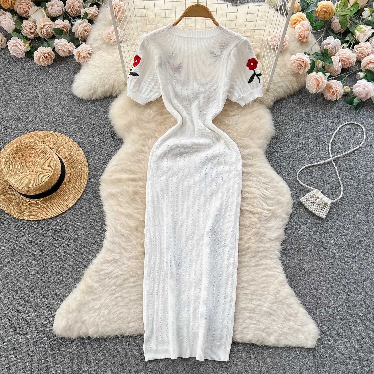 Dress YuooMuoo Summer Knitted Elegant Embroidery French Fashion White Black Short Sleeve Bodycon Dress Chic Lady Party Vestidos H260707